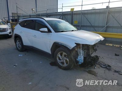 Czwarte zdjęcie samochodu z boku: 2022 HYUNDAI TUCSON SEL VIN:5NMJB3AE2NH005833 - miniatura