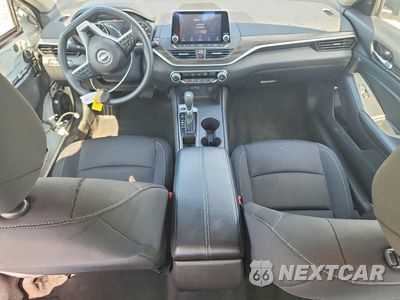 Zdjęcie 8 z 12 samochodu: 2025 NISSAN ALTIMA SV VIN:1N4BL4DV9SN317932 - miniatura