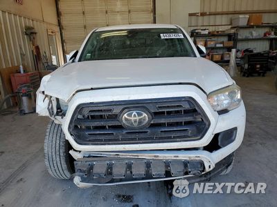 Piąte zdjęcie samochodu w środku: 2019 TOYOTA TACOMA SR V6 VIN:5TFCZ5AN5KX173324 - miniatura