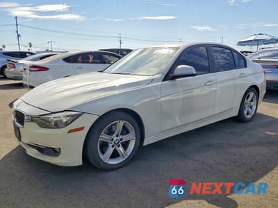 2012 BMW 328 I WBA3A5G50CNN65782 - główne zdjęcie licytacji z USA - miniatura
