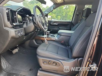 Zdjęcie 7 z 12 samochodu: 2024 CHEVROLET SILVERADO K1500 RST VIN:1GCUDEED9RZ285756 - miniatura