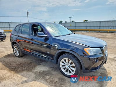 Czwarte zdjęcie samochodu z boku: 2013 BMW X3 XDRIVE28I VIN:5UXWX9C52D0D06433 - miniatura