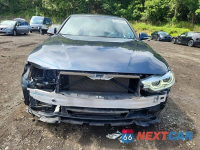 Piąte zdjęcie samochodu w środku: 2016 BMW 328 XI SULEV VIN:WBA8E3G56GNT26533 - miniatura