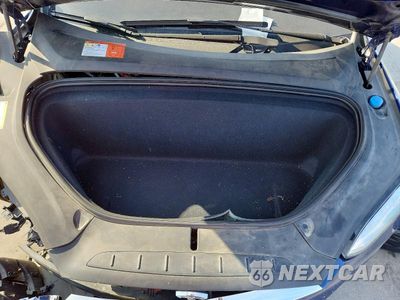 Zdjęcie 11 z 12 samochodu: 2016 TESLA MODEL X VIN:5YJXCAE25GF006605 - miniatura