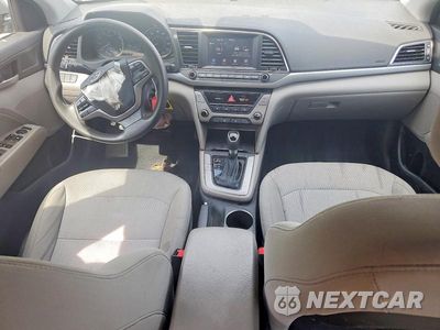 Zdjęcie 8 z 12 samochodu: 2017 HYUNDAI ELANTRA SE VIN:5NPD84LFXHH044555 - miniatura