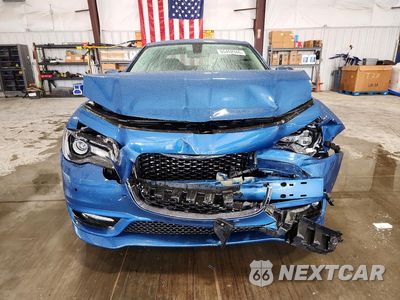 Piąte zdjęcie samochodu w środku: 2022 CHRYSLER 300 TOURING L VIN:2C3CCASG7NH236933 - miniatura