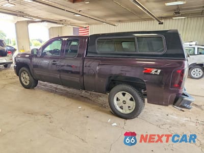 Drugie zdjęcie samochodu z przodu: 2008 CHEVROLET SILVERADO K1500 VIN:2GCEK190481211842 - miniatura