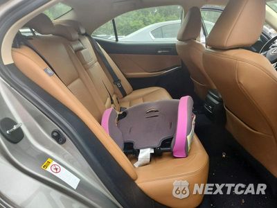 Zdjęcie 10 z 12 samochodu: 2016 LEXUS IS 200T VIN:JTHBA1D23G5017121 - miniatura