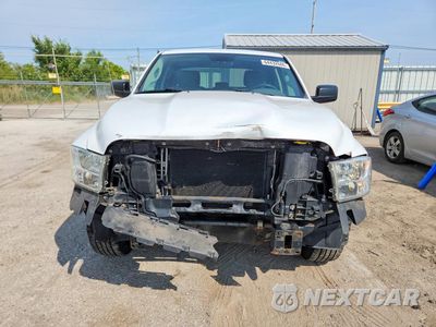 Piąte zdjęcie samochodu w środku: 2014 RAM 1500 ST VIN:1C6RR7FGXES318589 - miniatura