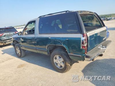 Drugie zdjęcie samochodu z przodu: 1995 CHEVROLET TAHOE K1500 VIN:3GNEK18K4SG109868 - miniatura