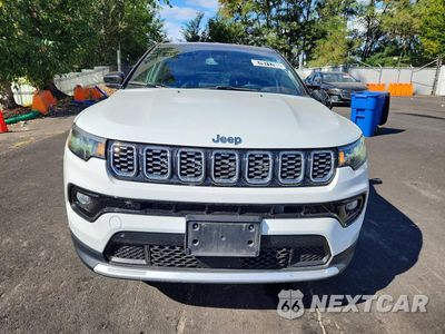 Piąte zdjęcie samochodu w środku: 2025 JEEP COMPASS LIMITED VIN:3C4NJDCN1ST546622 - miniatura