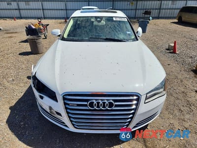 Piąte zdjęcie samochodu w środku: 2014 AUDI A8 L QUATTRO VIN:WAURGAFD3EN007860 - miniatura