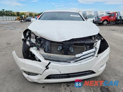 Piąte zdjęcie samochodu w środku: 2014 HYUNDAI AZERA BASE VIN:KMHFG4JG2EA352132 - miniatura