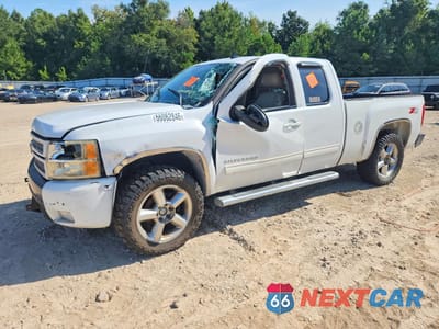 2012 CHEVROLET SILVERADO K1500 LTZ 1GCRKTE72CZ190666 - główne zdjęcie licytacji z USA - miniatura