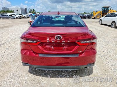 Zdjęcie 6 z 13 samochodu: 2022 TOYOTA CAMRY LE VIN:4T1C11AK2NU642246 - miniatura