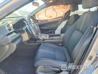 Zdjęcie 7 z 12 samochodu: 2018 HONDA CIVIC SPORT VIN:SHHFK7H48JU413855 - miniatura