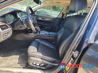 Zdjęcie 7 z 13 samochodu: 2016 BMW 750 XI VIN:WBA7F2C53GG415876 - miniatura