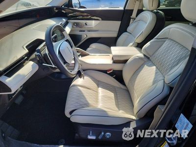 Zdjęcie 7 z 12 samochodu: 2024 LINCOLN NAUTILUS BLACK LABEL VIN:5LMPJ9J44RJ876135 - miniatura