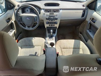 Zdjęcie 8 z 12 samochodu: 2010 FORD FOCUS SE VIN:1FAHP3FN3AW223723 - miniatura