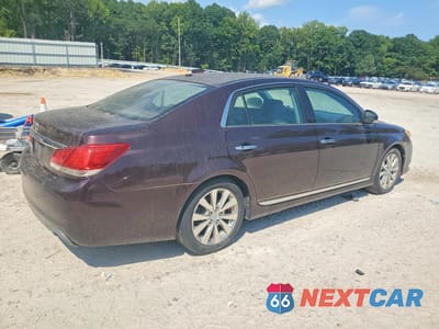 Trzecie zdjęcie samochodu z tyłu: 2011 TOYOTA AVALON LIMITED VIN:4T1BK3DB5BU399401 - miniatura
