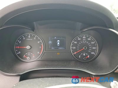 Zdjęcie 9 z 12 samochodu: 2017 KIA OPTIMA EX VIN:5XXGU4L38HG137021 - miniatura