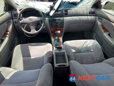 Zdjęcie 8 z 12 samochodu: 2005 TOYOTA COROLLA LE VIN:1NXBR30E15Z430238 - miniatura