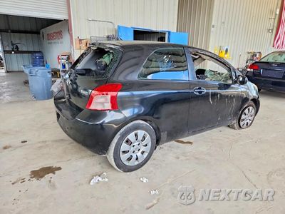 Trzecie zdjęcie samochodu z tyłu: 2008 TOYOTA YARIS BASE VIN:JTDJT923585213855 - miniatura