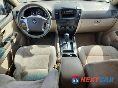 Zdjęcie 8 z 14 samochodu: 2003 KIA SORENTO LX VIN:KNDJD733835049719 - miniatura