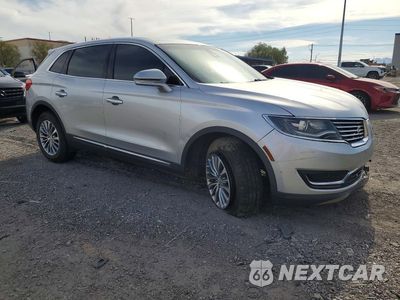 Czwarte zdjęcie samochodu z boku: 2017 LINCOLN MKX SELECT VIN:2LMPJ8KR0HBL18328 - miniatura