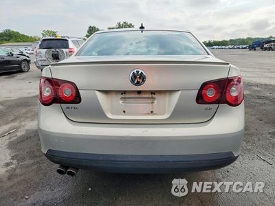 Zdjęcie 6 z 12 samochodu: 2010 VOLKSWAGEN JETTA SE VIN:3VWRZ7AJ9AM042255 - miniatura