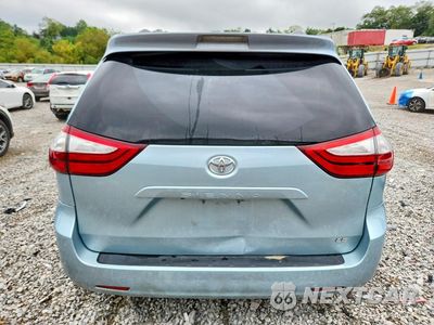Zdjęcie 6 z 13 samochodu: 2016 TOYOTA SIENNA LE VIN:5TDKK3DCXGS715514 - miniatura