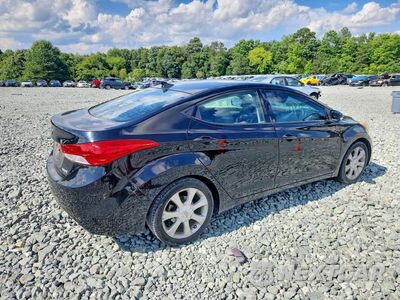 Trzecie zdjęcie samochodu z tyłu: 2013 HYUNDAI ELANTRA LIMITED VIN:5NPDH4AE2DH430357 - miniatura