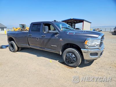 Czwarte zdjęcie samochodu z boku: 2020 RAM 3500 TRADESMAN VIN:3C63RRGLXLG195653 - miniatura