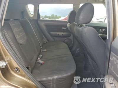 Zdjęcie 11 z 13 samochodu: 2012 KIA SOUL VIN:KNDJT2A6XC7412271 - miniatura