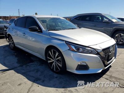 Czwarte zdjęcie samochodu z boku: 2020 NISSAN ALTIMA SR VIN:1N4BL4CVXLC134229 - miniatura