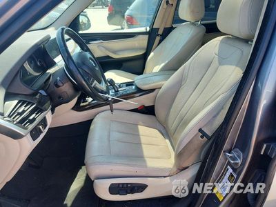 Zdjęcie 7 z 12 samochodu: 2016 BMW X5 SDRIVE35I VIN:5UXKR2C58G0R72875 - miniatura
