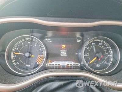 Zdjęcie 9 z 13 samochodu: 2015 JEEP CHEROKEE LIMITED VIN:1C4PJLDS4FW732629 - miniatura