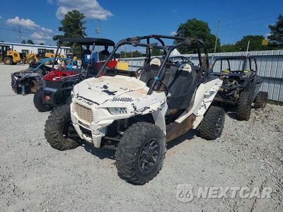 Drugie zdjęcie samochodu z przodu: 2015 POLARIS RZR UTILITY VEHICLE VIN:3NSVDE990FF369930 - miniatura