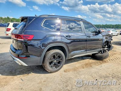 Trzecie zdjęcie samochodu z tyłu: 2026 VOLKSWAGEN ATLAS VIN:1V2CN2CAXTC503163 - miniatura