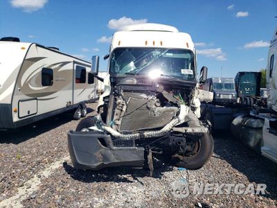 Piąte zdjęcie samochodu w środku: 2019 FREIGHTLINER CASCADIA 116 SEMI TRUCK VIN:3AKJHPDV4KSKM2798 - miniatura