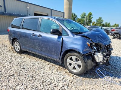 Czwarte zdjęcie samochodu z boku: 2017 TOYOTA SIENNA L 7-PASSENGER VIN:5TDZZ3DC9HS868767 - miniatura