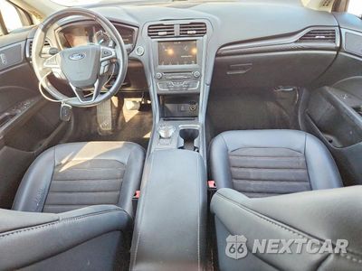 Zdjęcie 8 z 12 samochodu: 2018 FORD FUSION SE VIN:3FA6P0HD9JR161306 - miniatura