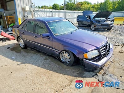 Czwarte zdjęcie samochodu z boku: 1998 MERCEDES-BENZ C 230 VIN:WDBHA23G5WA645653 - miniatura