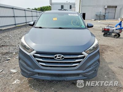 Piąte zdjęcie samochodu w środku: 2017 HYUNDAI TUCSON SE VIN:KM8J23A47HU334219 - miniatura