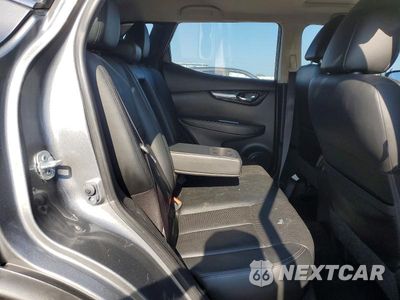 Zdjęcie 11 z 13 samochodu: 2017 NISSAN ROGUE SPORT SL VIN:JN1BJ1CR2HW113529 - miniatura