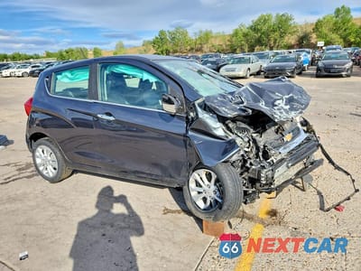 Czwarte zdjęcie samochodu z boku: 2021 CHEVROLET SPARK 2LT VIN:KL8CF6SA6MC706407 - miniatura