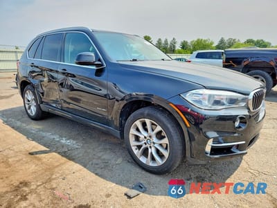 Czwarte zdjęcie samochodu z boku: 2015 BMW X5 XDRIVE35I VIN:5UXKR0C58F0P13662 - miniatura