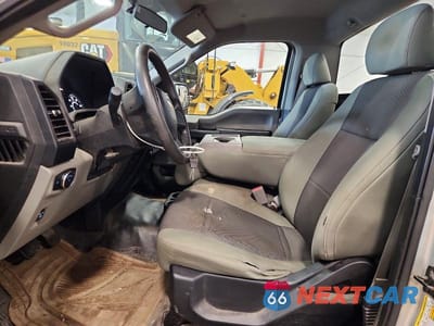 Zdjęcie 7 z 12 samochodu: 2016 FORD F150 VIN:1FTMF1E85GFA80827 - miniatura