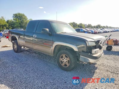 Czwarte zdjęcie samochodu z boku: 2003 CHEVROLET SILVERADO K1500 VIN:2GCEK19T231345400 - miniatura