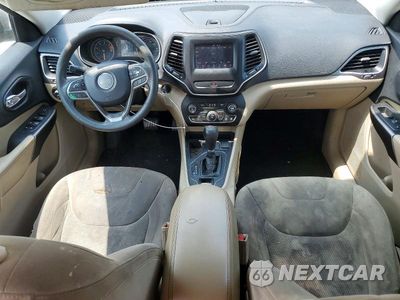 Zdjęcie 8 z 12 samochodu: 2019 JEEP CHEROKEE LATITUDE VIN:1C4PJLCBXKD396055 - miniatura